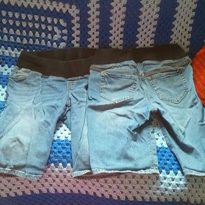 Bermuda maternity jean shorts