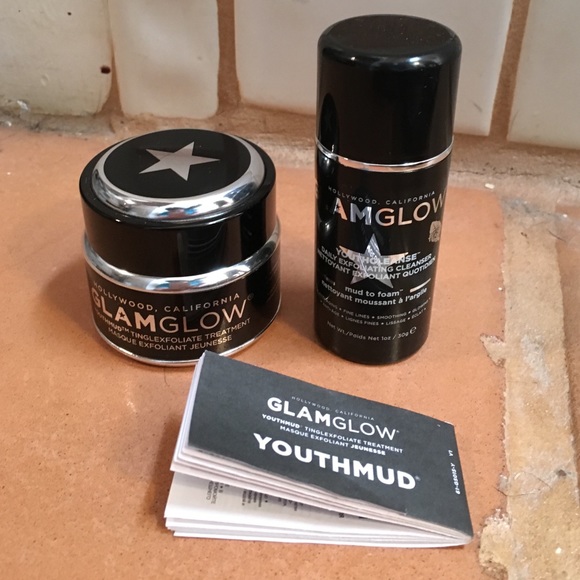 NEW! GlamGlow Youthmud set! SOLD