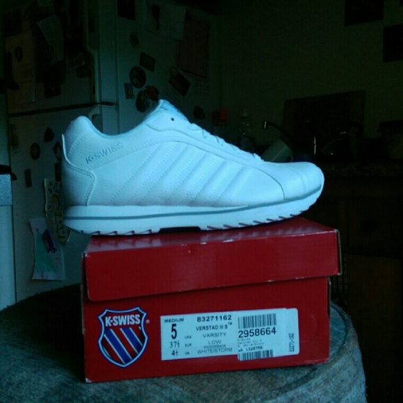 K-Swiss