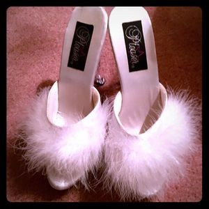 Pleaser White Marabou Boudoir heels-Size 9