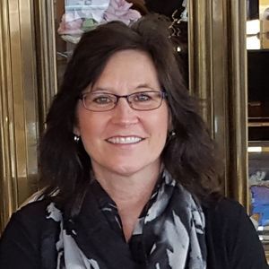 Meet your Posher, Pam