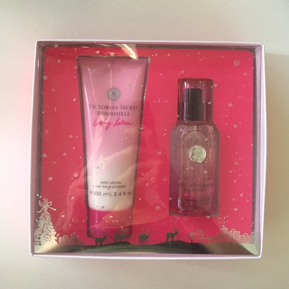Victoria's Secret bombshell set