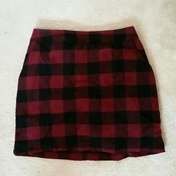 Plaid skirt with pockets