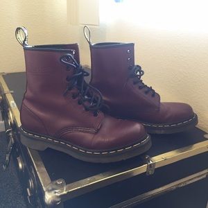 🔴sale! Only for tonight 🔴 dr. Martens
