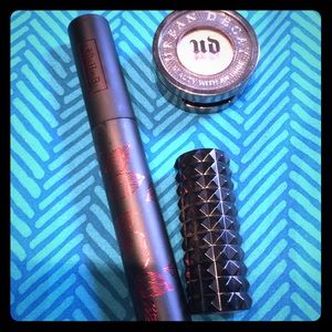 UD Urban Decay Eyeshadow + Kat Von D. Duo