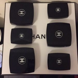 Chanel eyeshadow bundle