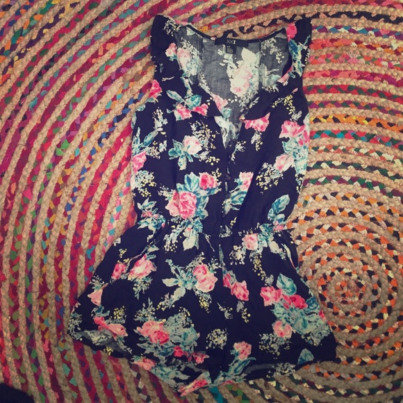 F21 floral romper **SOLD**