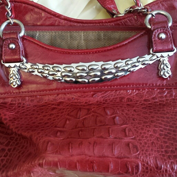 Purse - Picture 2 of 3