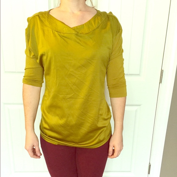 Green business casual top - Picture 1 of 4