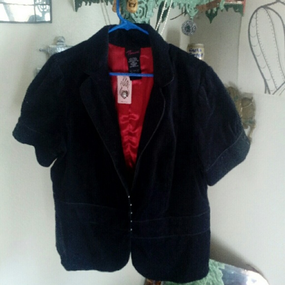 Velvet short sleeve blazer TORRID