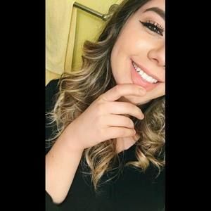 Meet your Posher, Christina