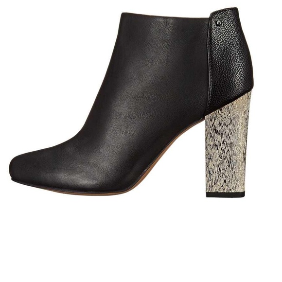 Sam Edelman - Picture 2 of 3