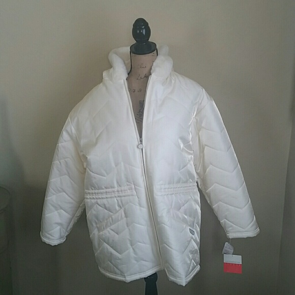 Liz Claiborne Jackets & Blazers - Cream Hooded Puffy Jacket