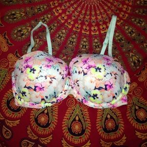 VS Pink wear everywhere, multiway push-up 36D