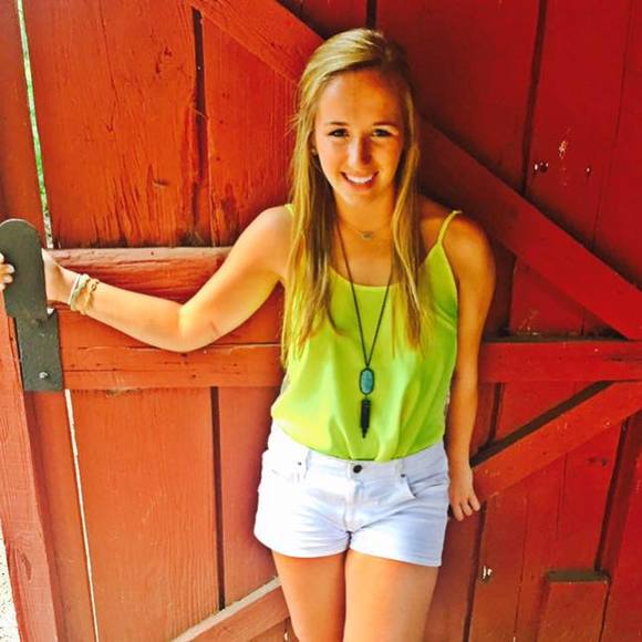 Meet your Posher, Bailey