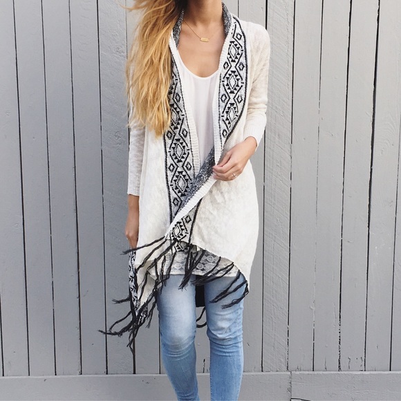 LAST ITEM | new | fringe cardigan - Picture 2 of 4