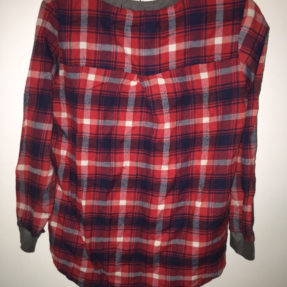 Plaid pullover! - Picture 3 of 4