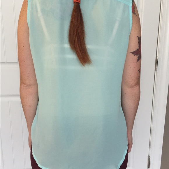 Light blue button up - Picture 3 of 4