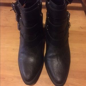 F21 booties