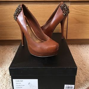 Wild Pair tan heels with spikes