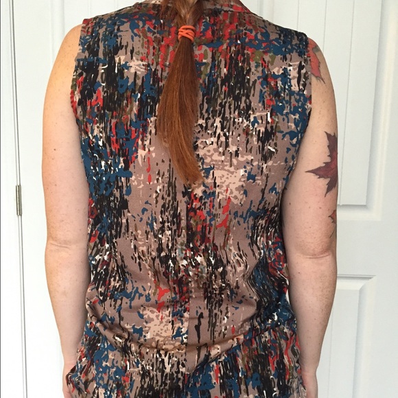 Top - Picture 4 of 4