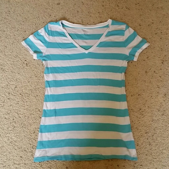 Baby blue striped t-shirt - Picture 1 of 1