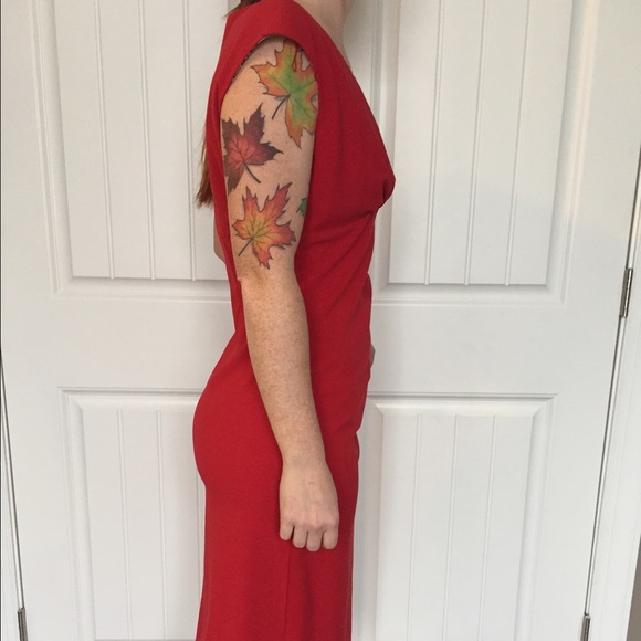 Dress - Picture 2 of 4