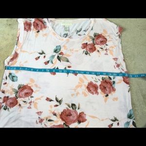 Forever 21 plus top floral