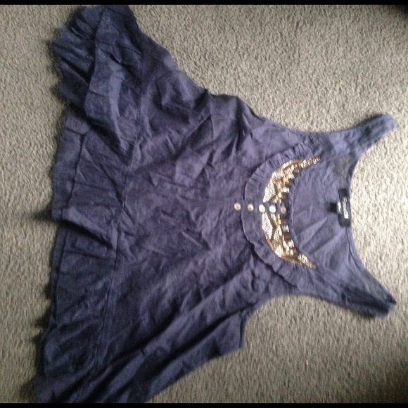 Forever 21 tank