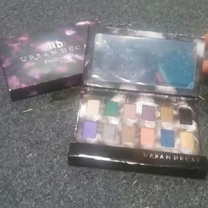 Urban Decay Shadow Box