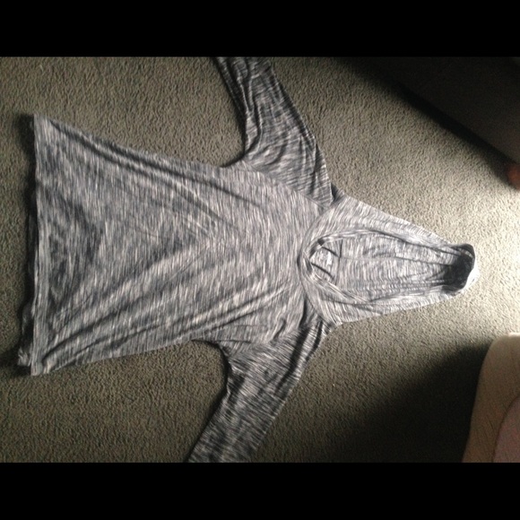 Athletic sweatshirt