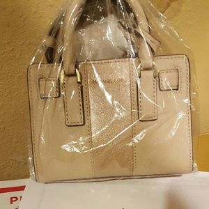 Michael Kors (Reserved)