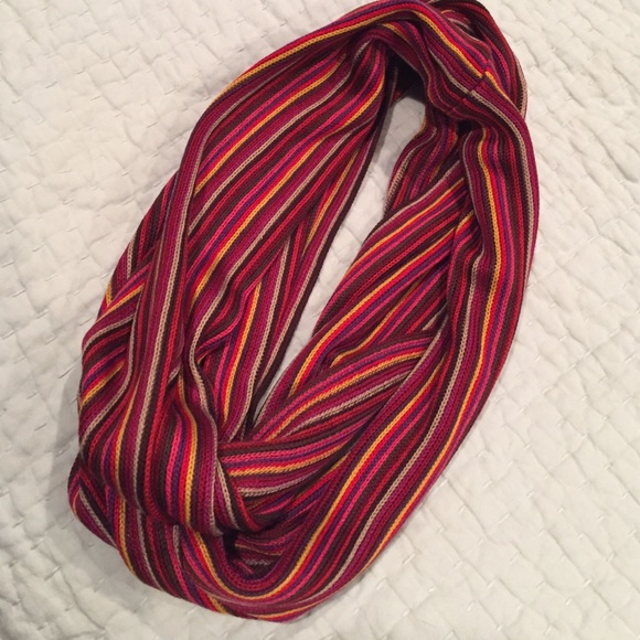 Coldwater Creek infinity scarf