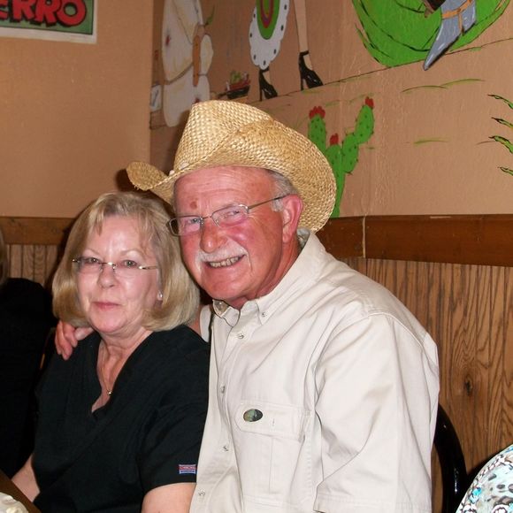 Meet your Posher, Ginny - Picture 1 of 1