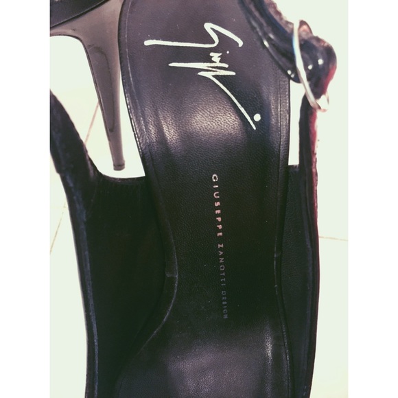 Giuseppe sanitation Monroe heels