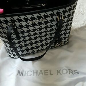 MK hounds tooth purse