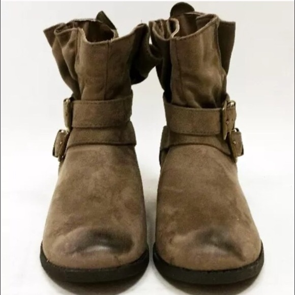 NEW!! Slouchy Suede Ankle Boot     ☝🏽LAST PAIR☝🏽