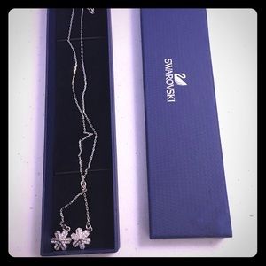 swaroviski snow necklace