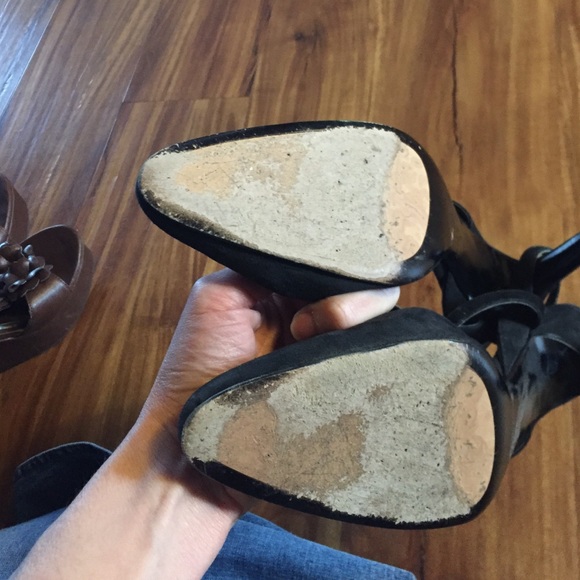 Suede Pumps - Picture 3 of 3