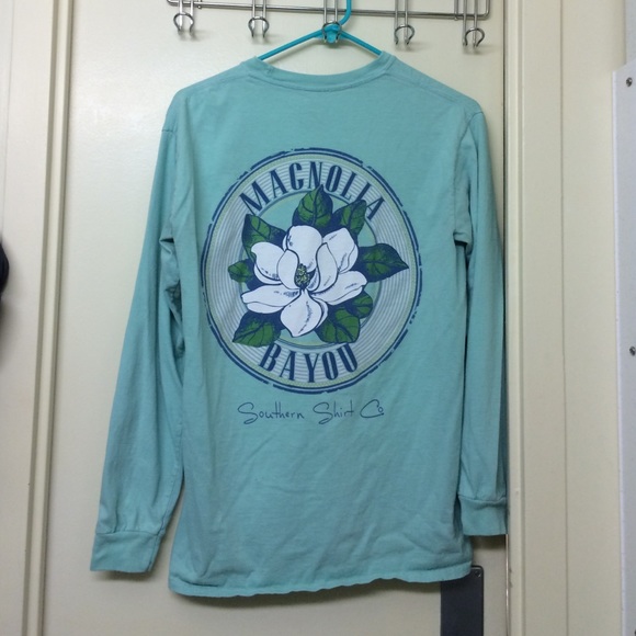 Southern Shirt Co. Long sleeve tee