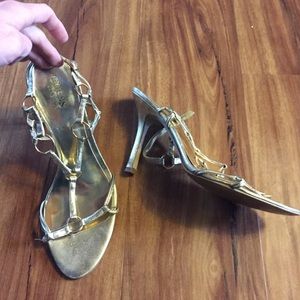 Sold!!Beautiful gold strappy heels!!