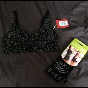 BRAND NEW! Mossimo Strappy bra and yoga socks set
