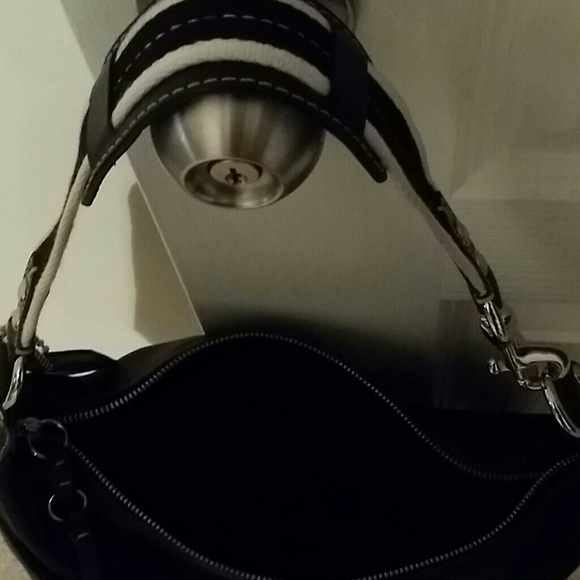 Coach Hobo Purse - Picture 2 of 4