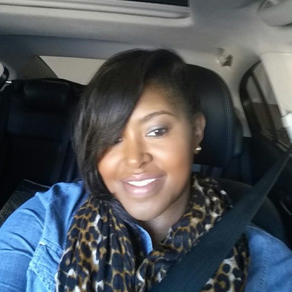 Meet your Posher, Monica - Picture 1 of 1