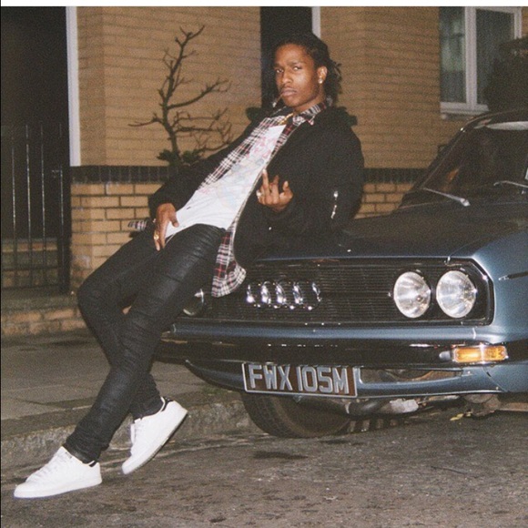 Meet your Posher, Preme