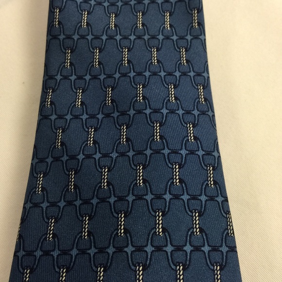 Authentic Hermès Paris Silk Neck Tie - Picture 4 of 4