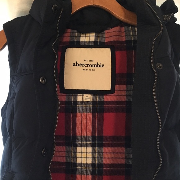 Navy Blue Puffer Vest
