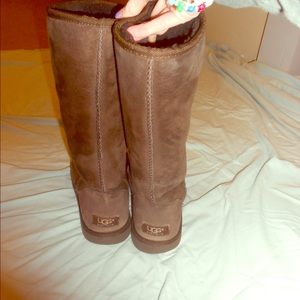 UGG Classic Tall Chocolate