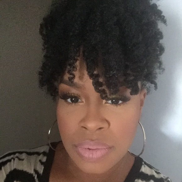 Meet your Posher, Devin - Picture 1 of 1