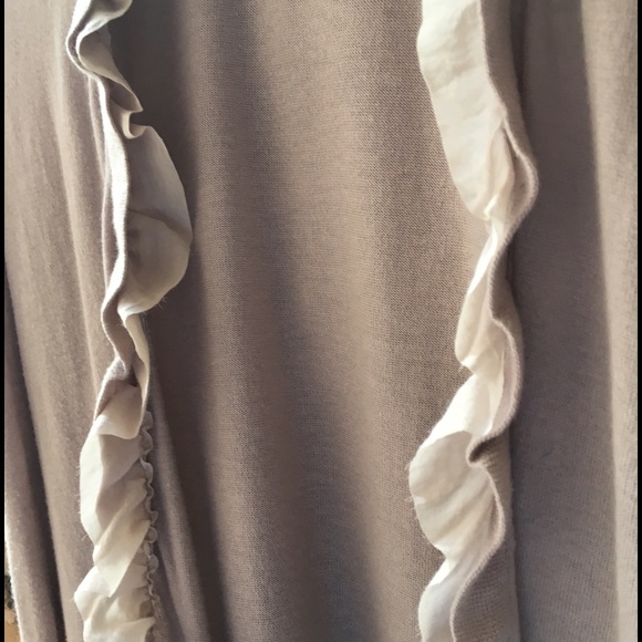 Loft Ruffle Cardigan - Picture 3 of 4